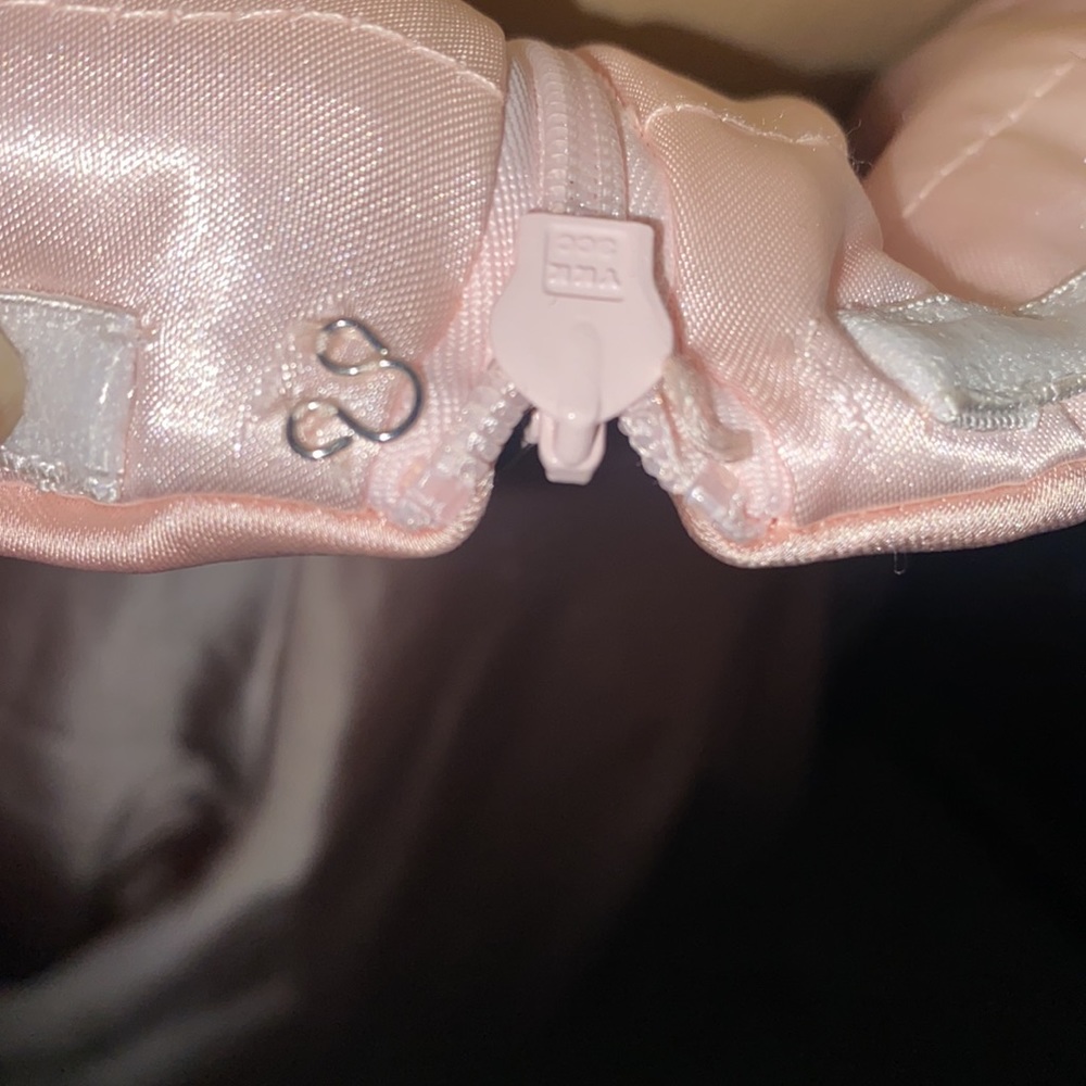 Strapless Gown IT HAS POCKETS 🤩 - Picture 11 of 11